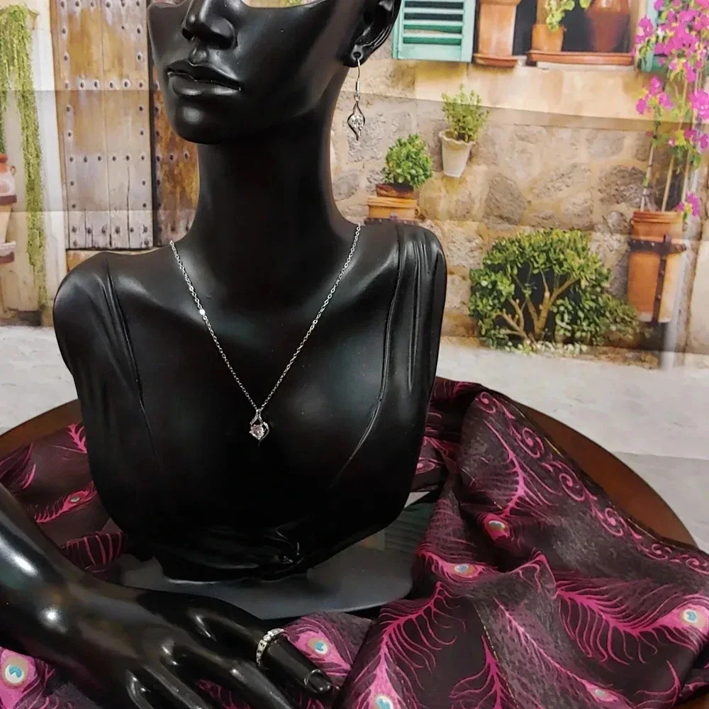 Necklace set 925 Sterling Silver makes a great gift - Picture 5 of 15